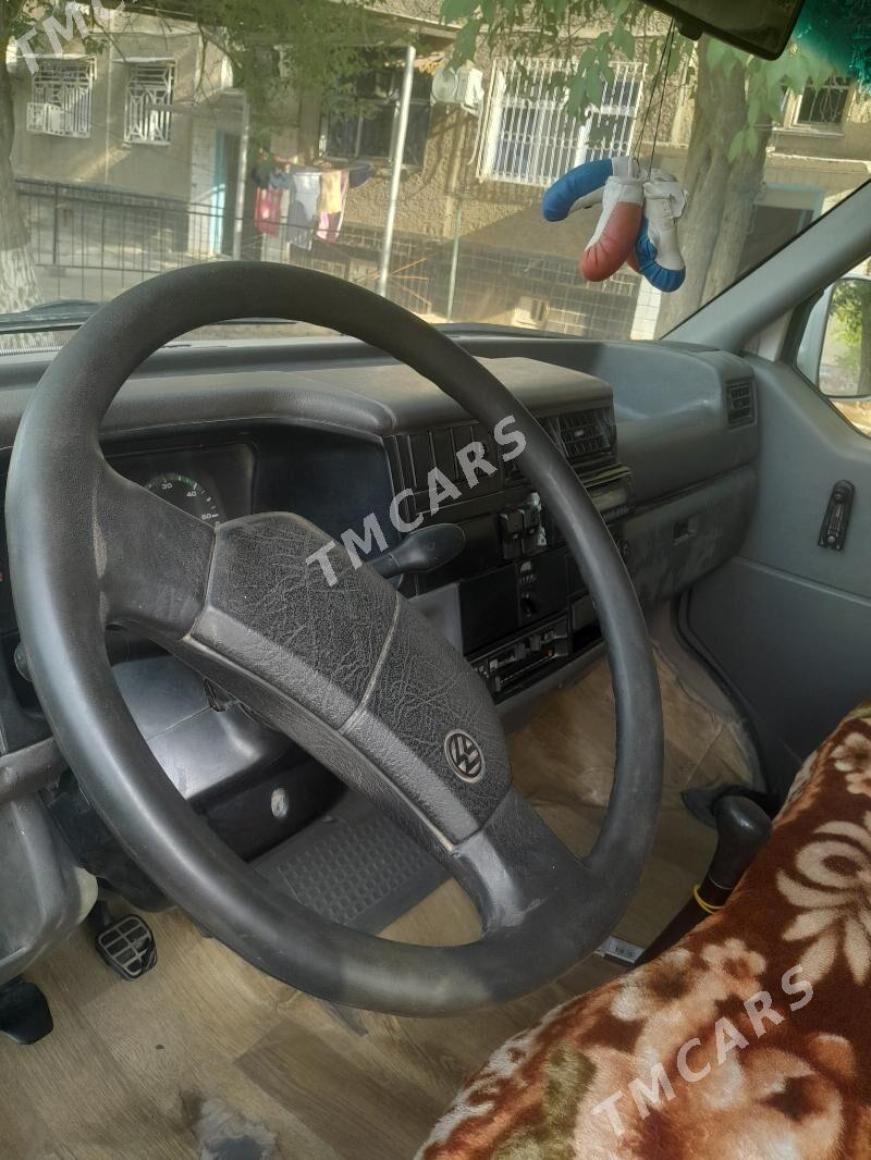 Volkswagen Transporter 1991 - 45 000 TMT - Mary - img 3