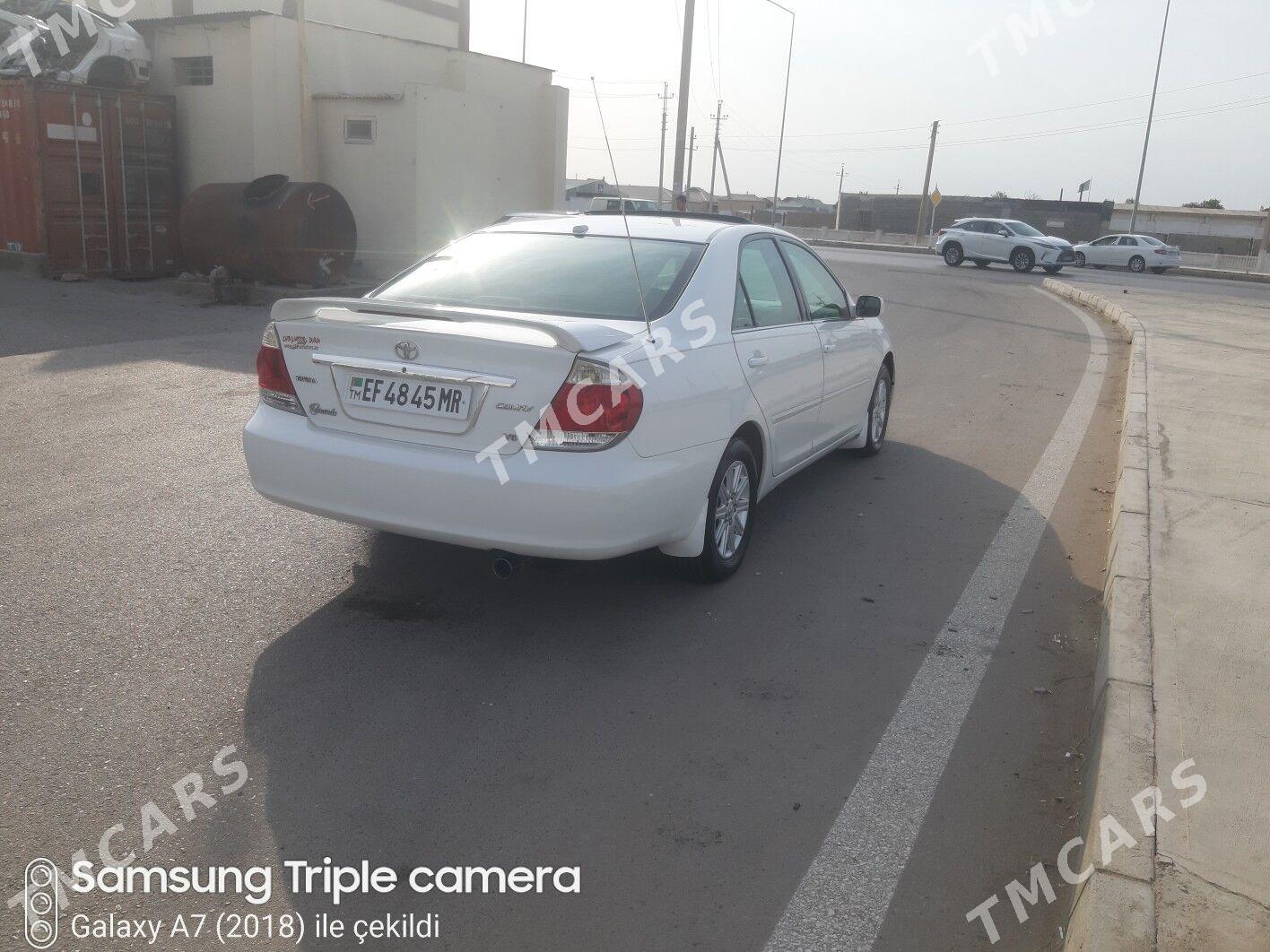 Toyota Camry 2003 - 230 000 TMT - Mary - img 4
