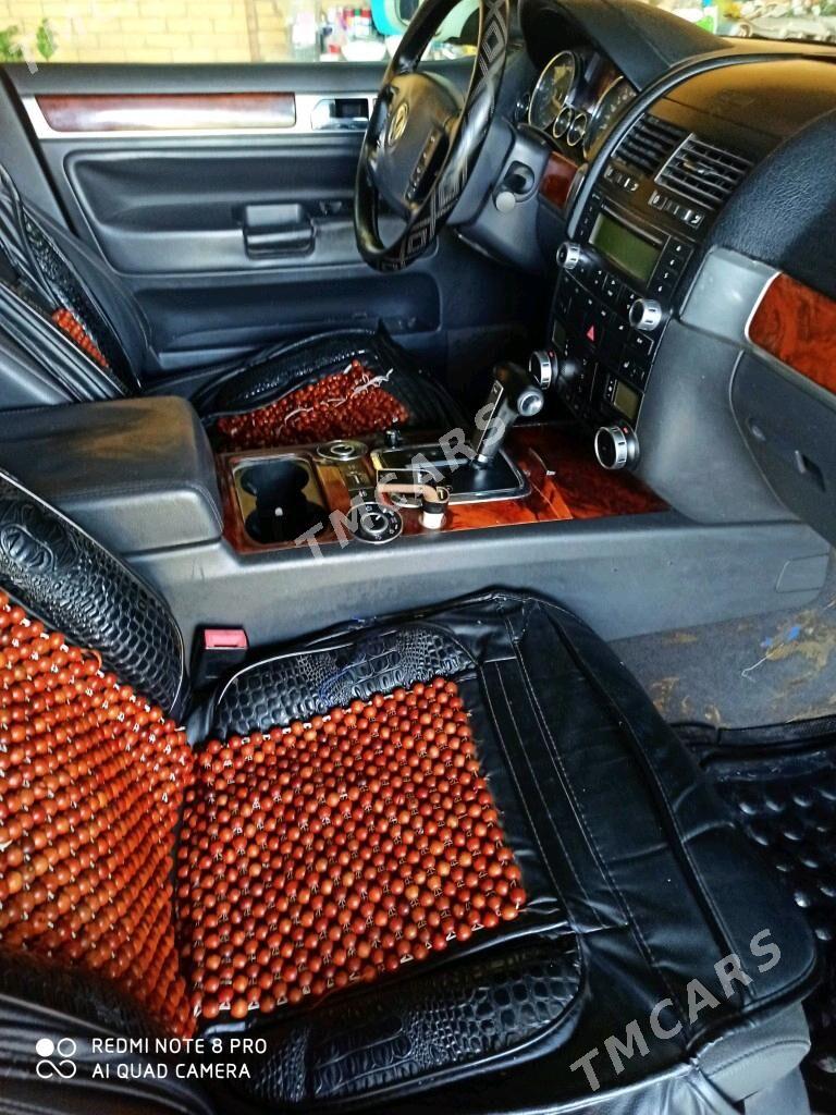Volkswagen Touareg 2009 - 205 000 TMT - Дянев - img 7
