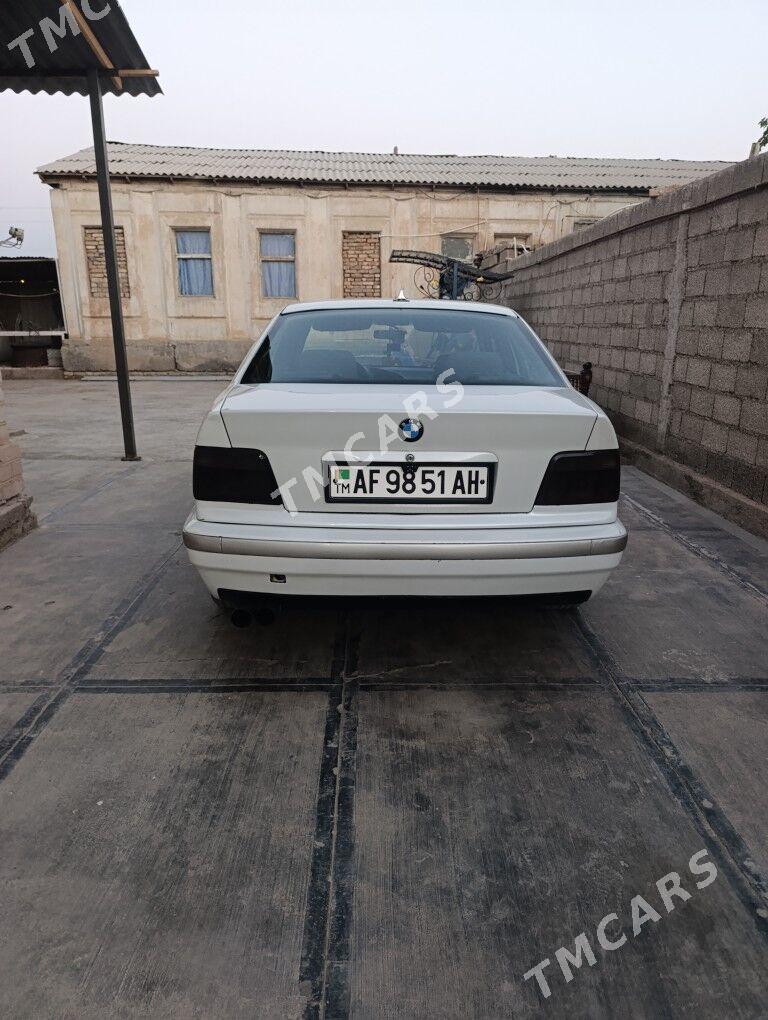 BMW 3 Series 1991 - 40 000 TMT - Tejen - img 2