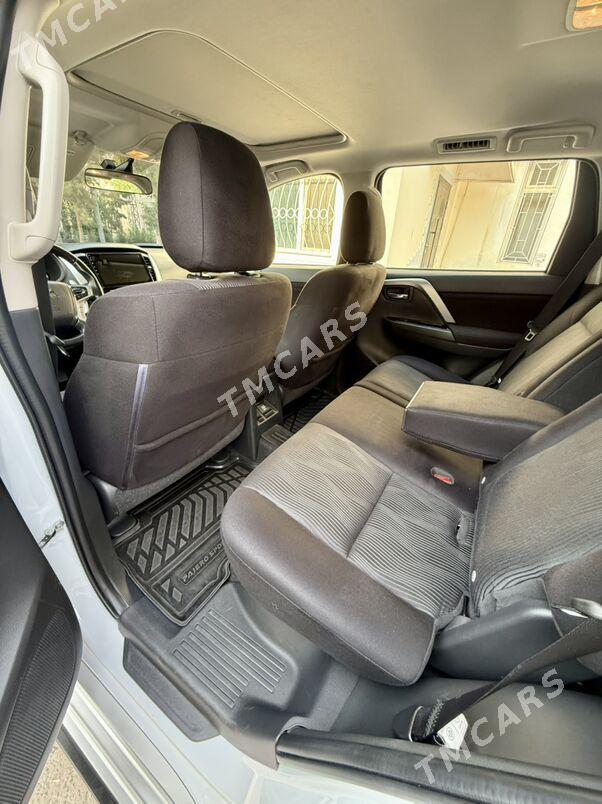 Mitsubishi Pajero 2020 - 400 000 TMT - Ашхабад - img 9