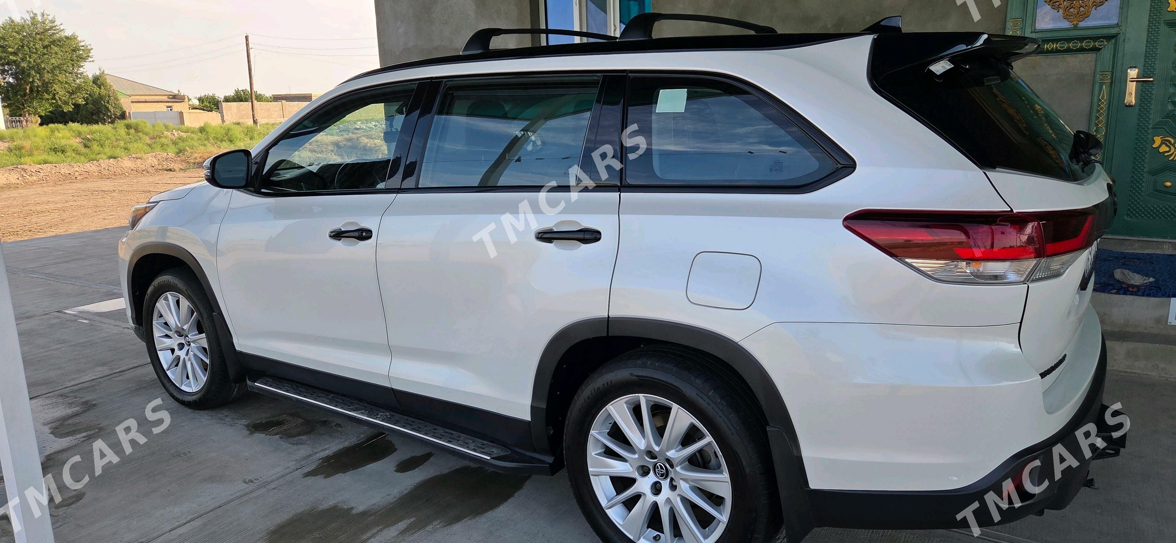 Toyota Highlander 2019 - 480 000 TMT - Daşoguz - img 2