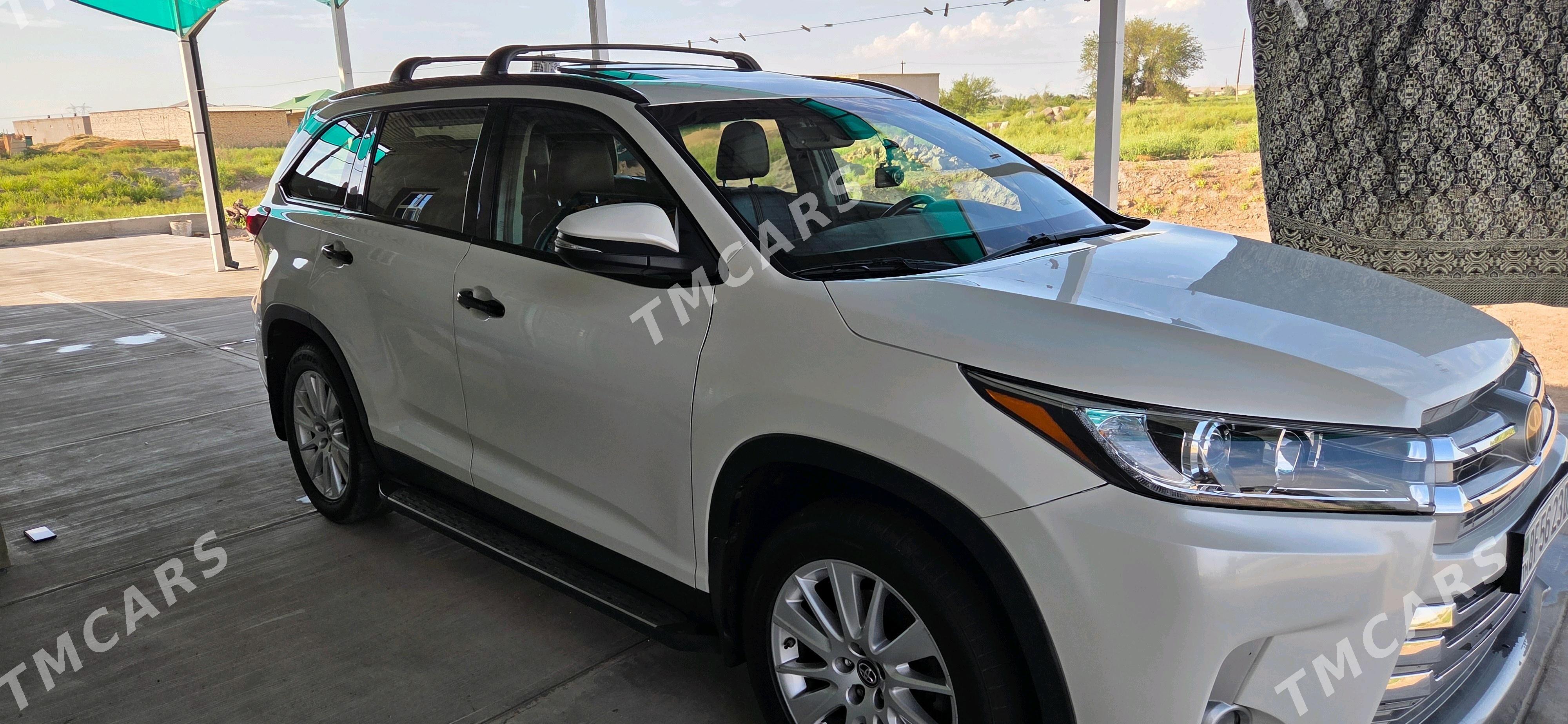 Toyota Highlander 2019 - 480 000 TMT - Daşoguz - img 3