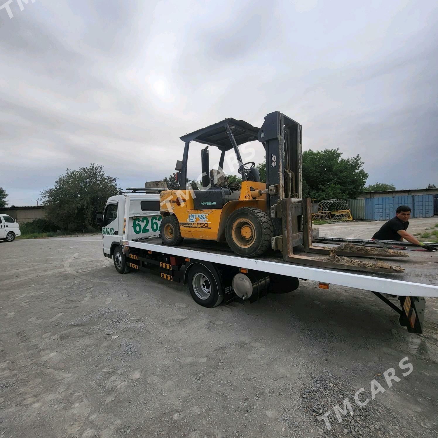 Kara Forklift 2010 - 115 000 TMT - Ашхабад - img 4