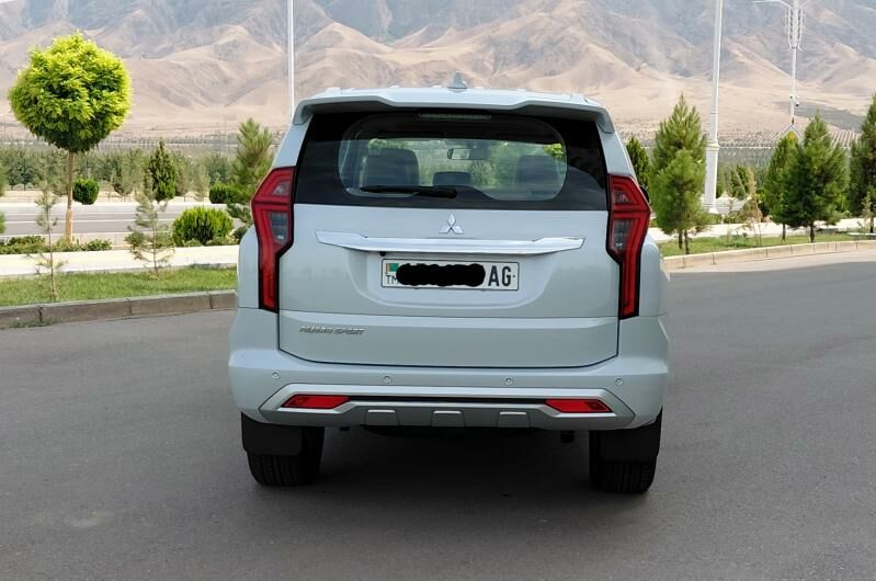 Mitsubishi Pajero 2020 - 402 000 TMT - Podwoýski köç. (Bitarap Türkmenistan şaýoly) - img 3