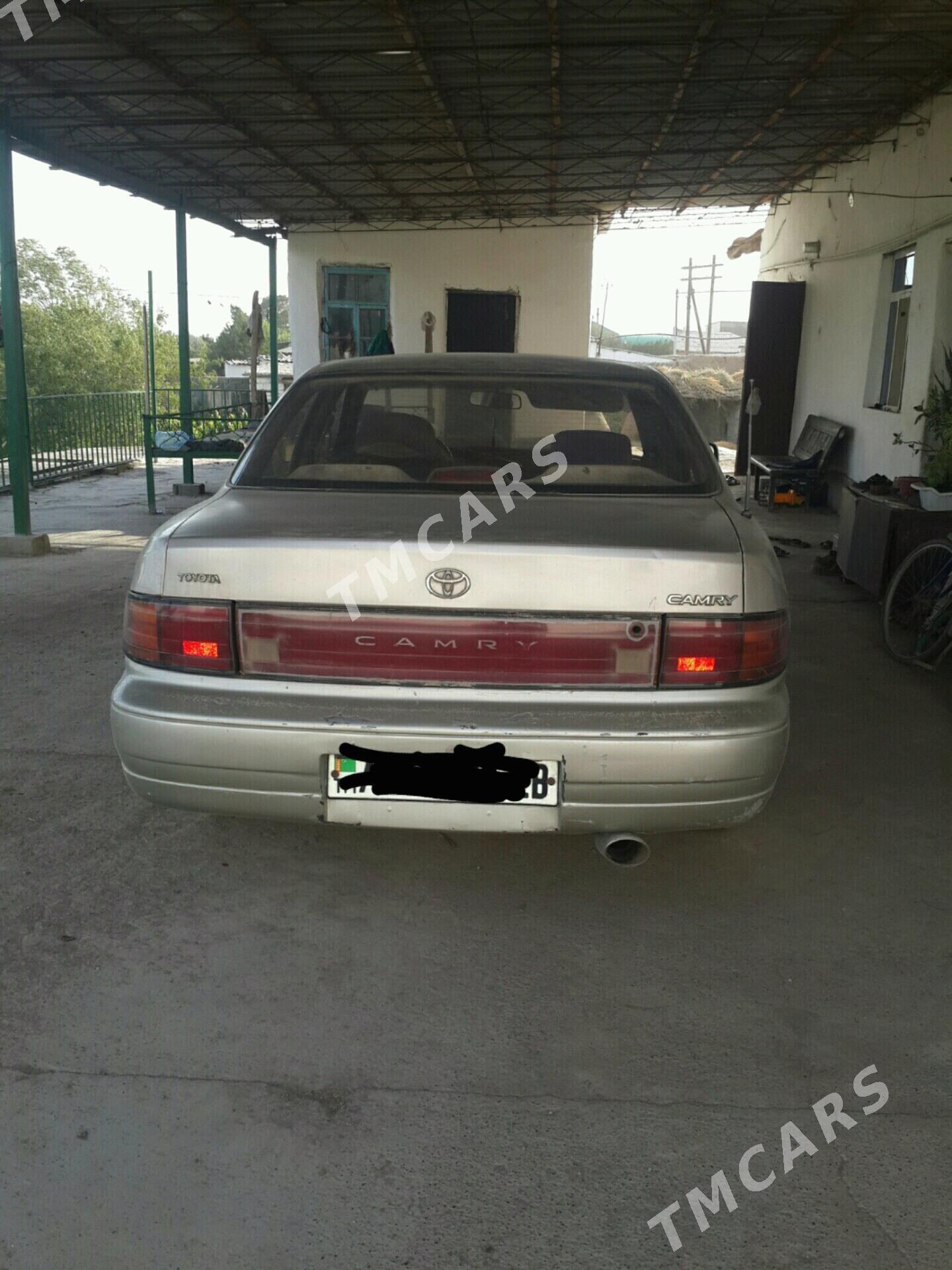 Toyota Camry 1993 - 65 000 TMT - Койтендаг - img 2