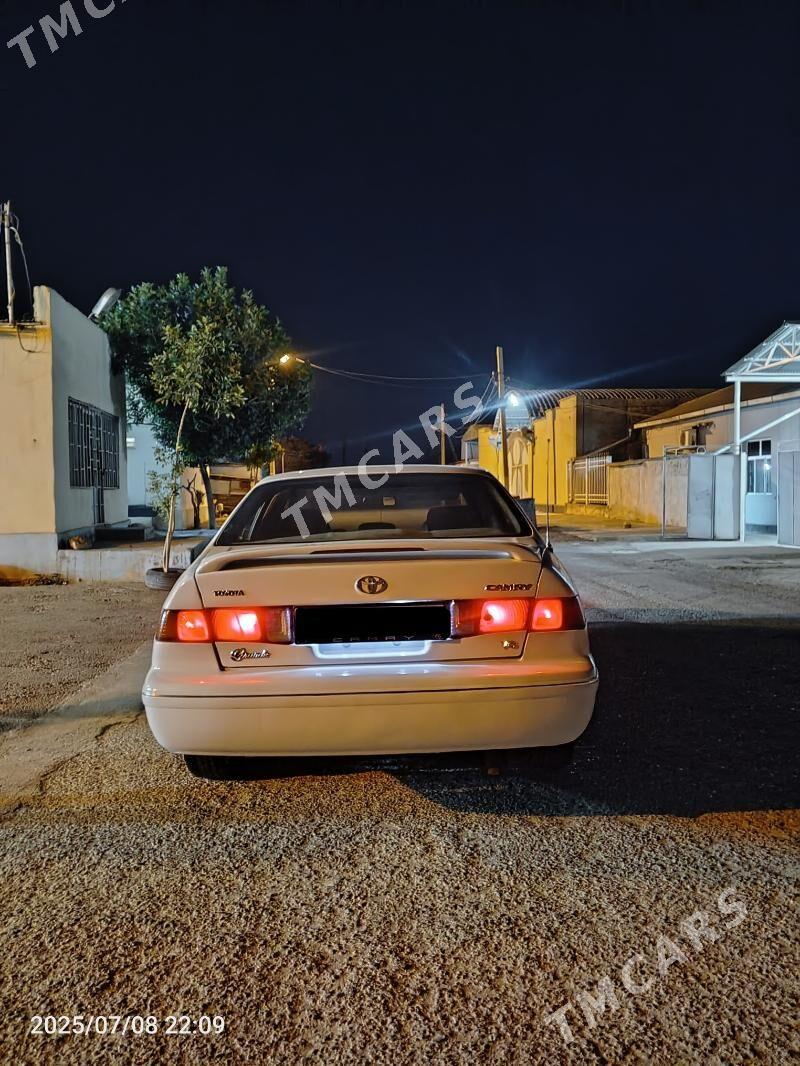 Toyota Camry 2001 - 118 000 TMT - Aşgabat - img 3