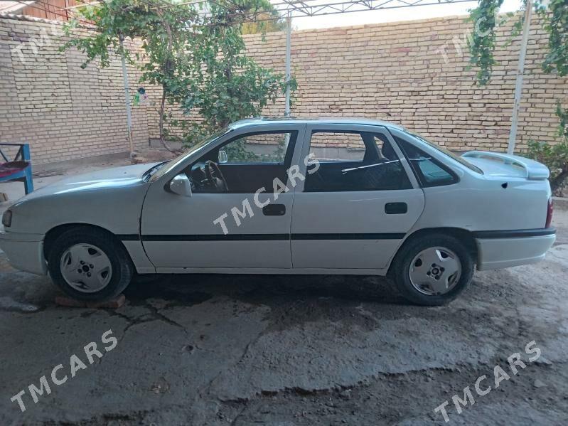 Opel Vectra 1991 - 30 000 TMT - Сакар - img 4