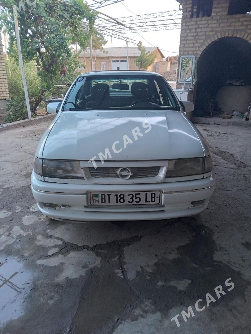 Opel Vectra 1991 - 30 000 TMT - Сакар - img 3