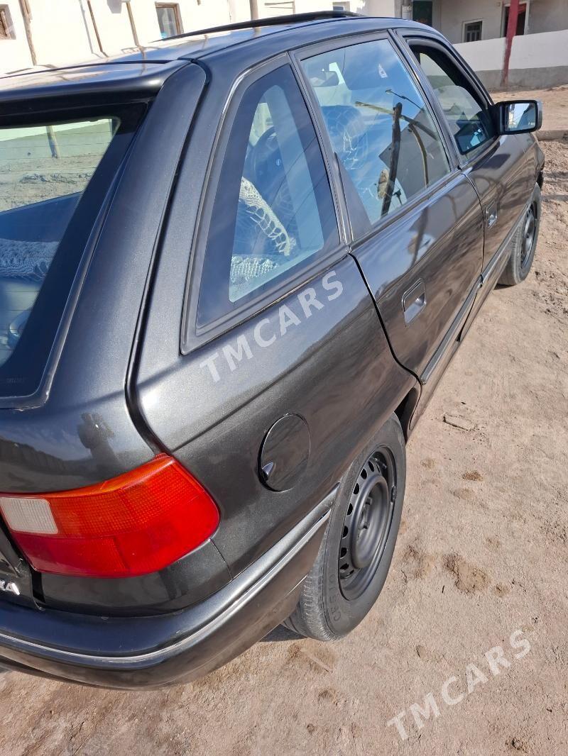 Opel Astra 1991 - 35 000 TMT - Gurbansoltan Eje - img 7