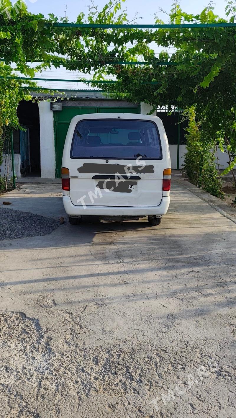 Toyota Hiace 2004 - 120 000 TMT - Aşgabat - img 4
