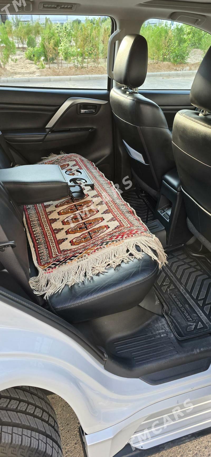Mitsubishi Pajero 2020 - 430 000 TMT - 4 mkr - img 4