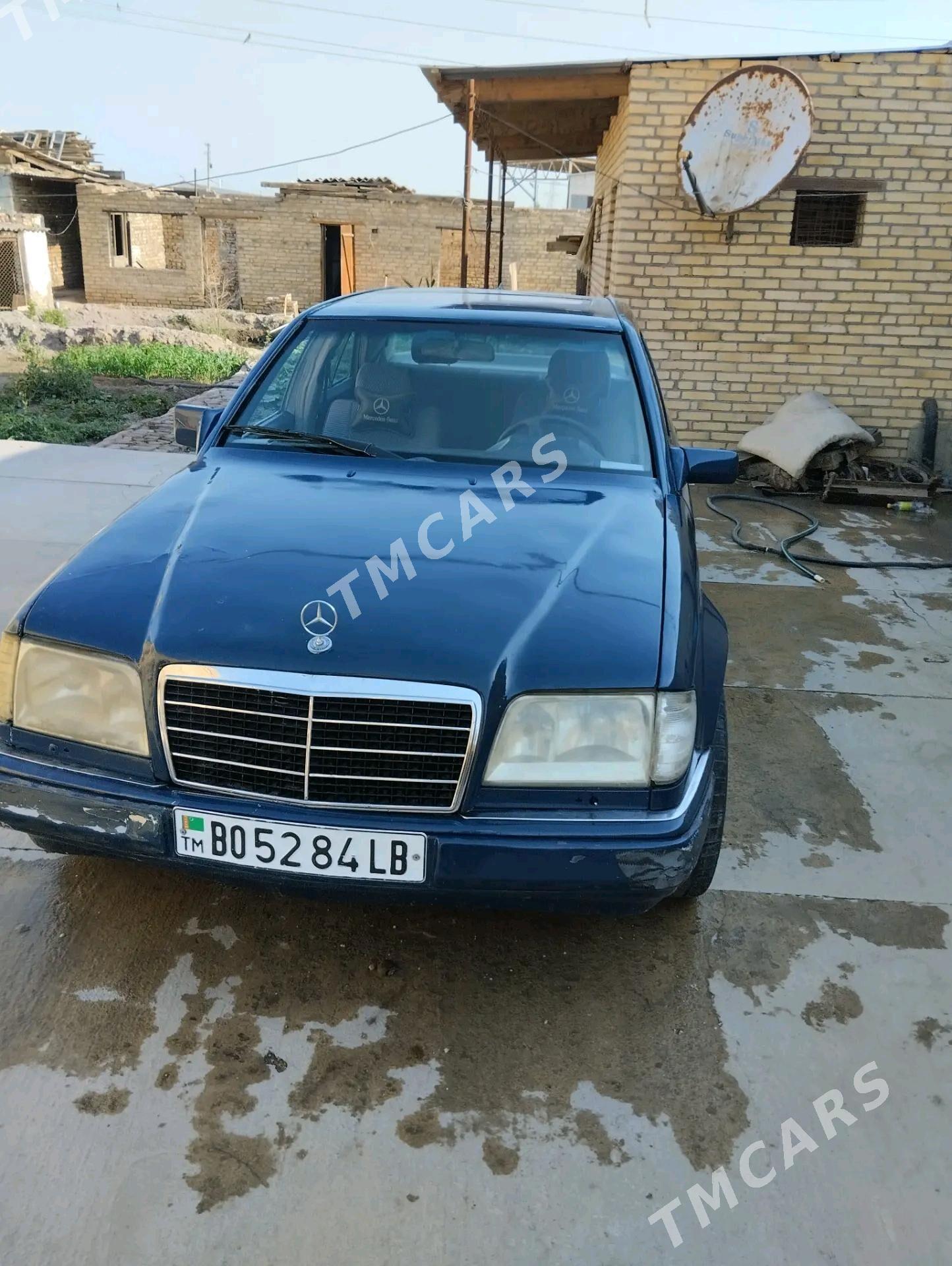 Mercedes-Benz C320 1998 - 30 000 TMT - Türkmenabat - img 2