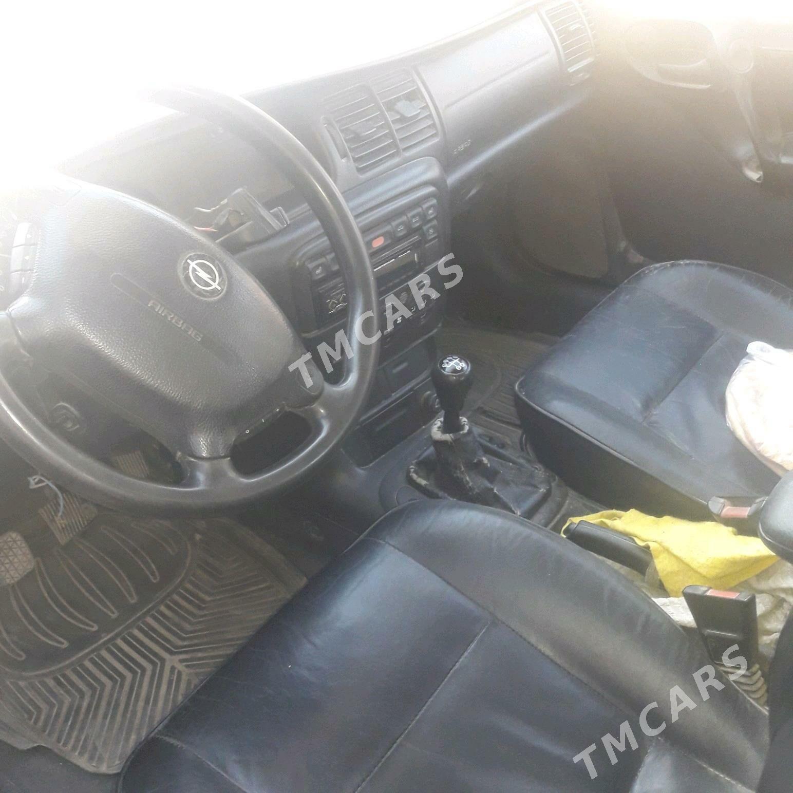 Opel Vectra 1998 - 50 000 TMT - Daşoguz - img 2