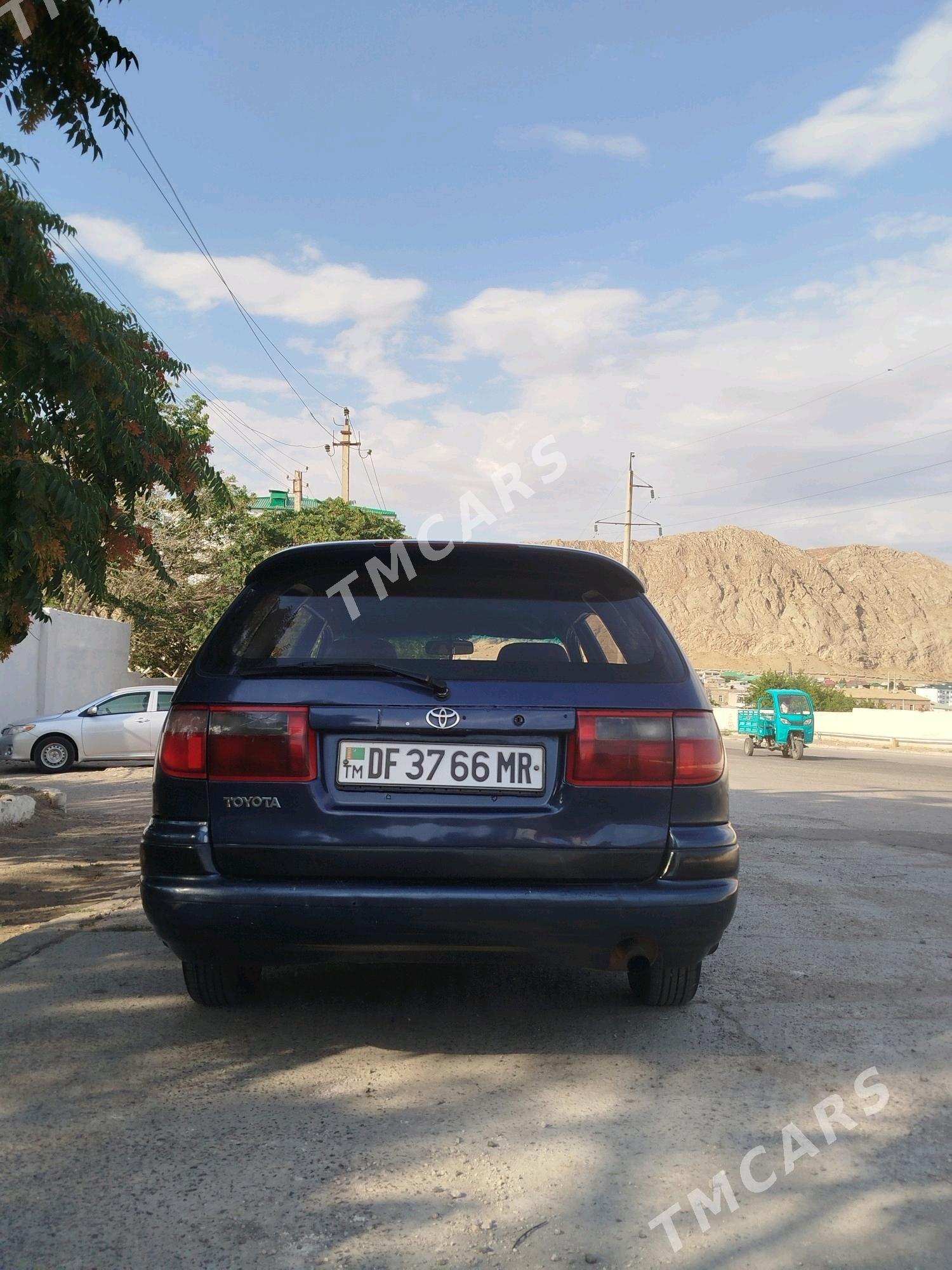Toyota Corona 1995 - 65 000 TMT - Türkmenbaşy - img 3