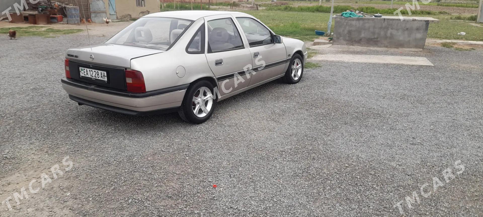 Opel Vectra 1993 - 40 000 TMT - Bäherden - img 3