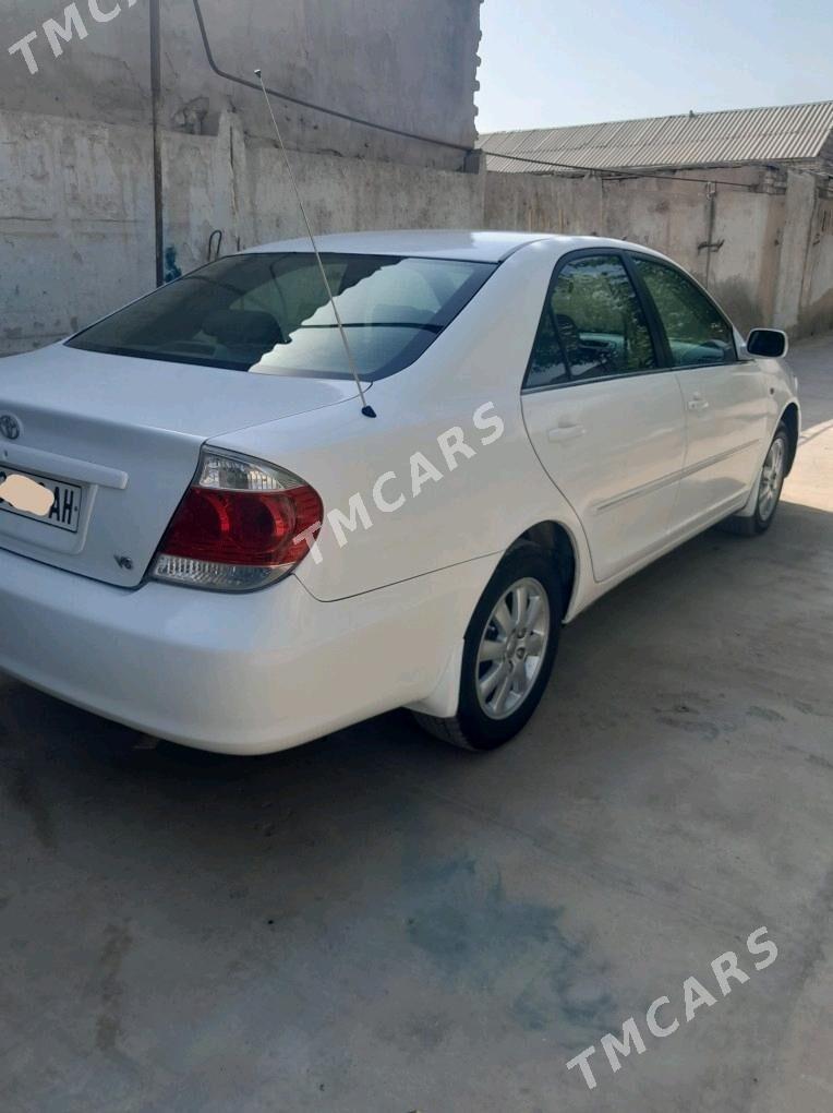Toyota Camry 2005 - 125 000 TMT - Tejen - img 4