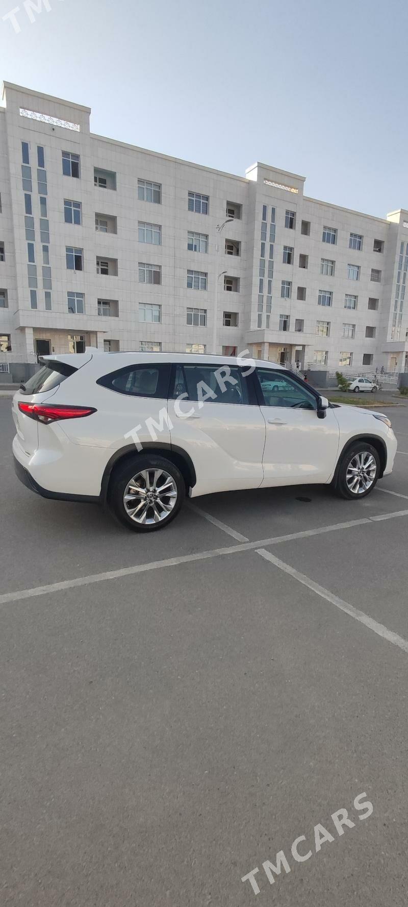Toyota Highlander 2021 - 575 000 TMT - Arçabil şaýoly - img 2