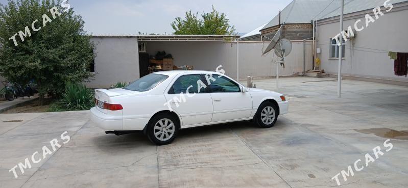 Toyota Camry 2001 - 145 000 TMT - Bäherden - img 4
