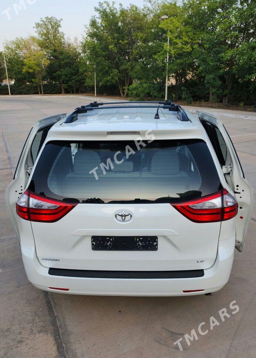 Toyota Sienna 2017 - 357 000 TMT - Aşgabat - img 3