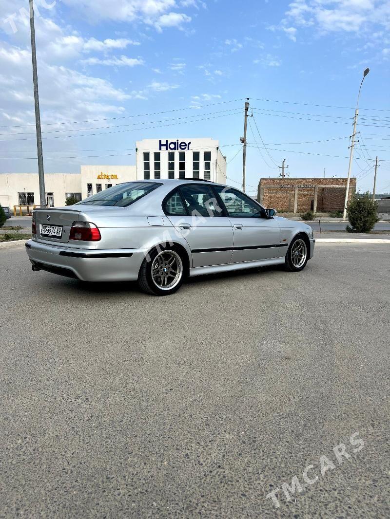 BMW 525 2001 - 139 000 TMT - Bäherden - img 3