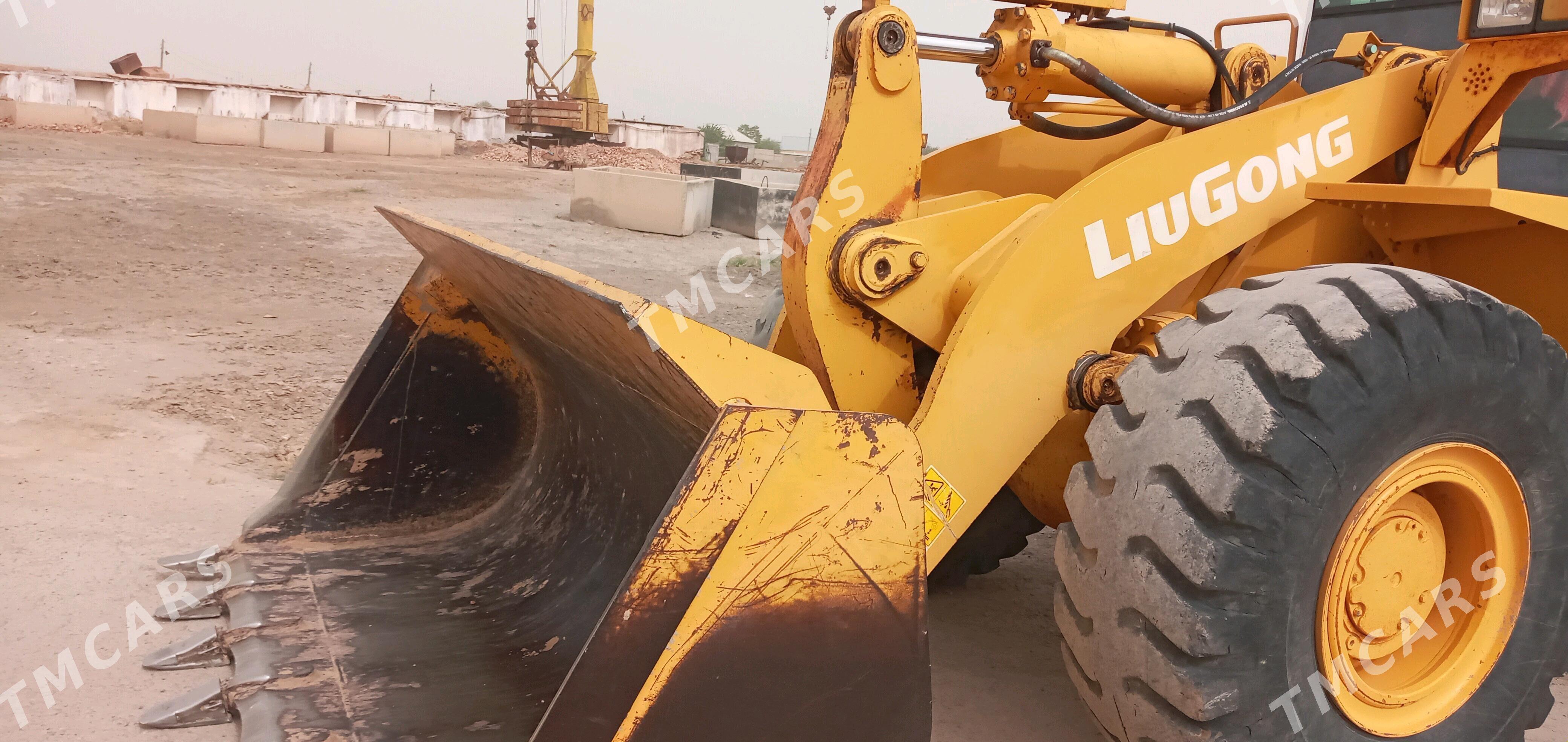 LiuGong CLG 856H 2013 - 600 000 TMT - Теджен - img 3