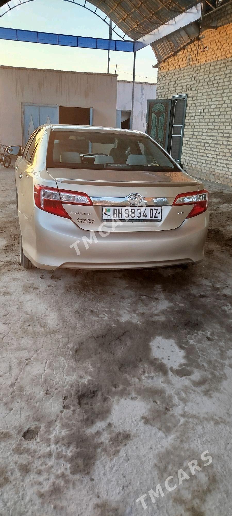 Toyota Camry 2012 - 199 000 TMT - Гороглы (Тагта) - img 3