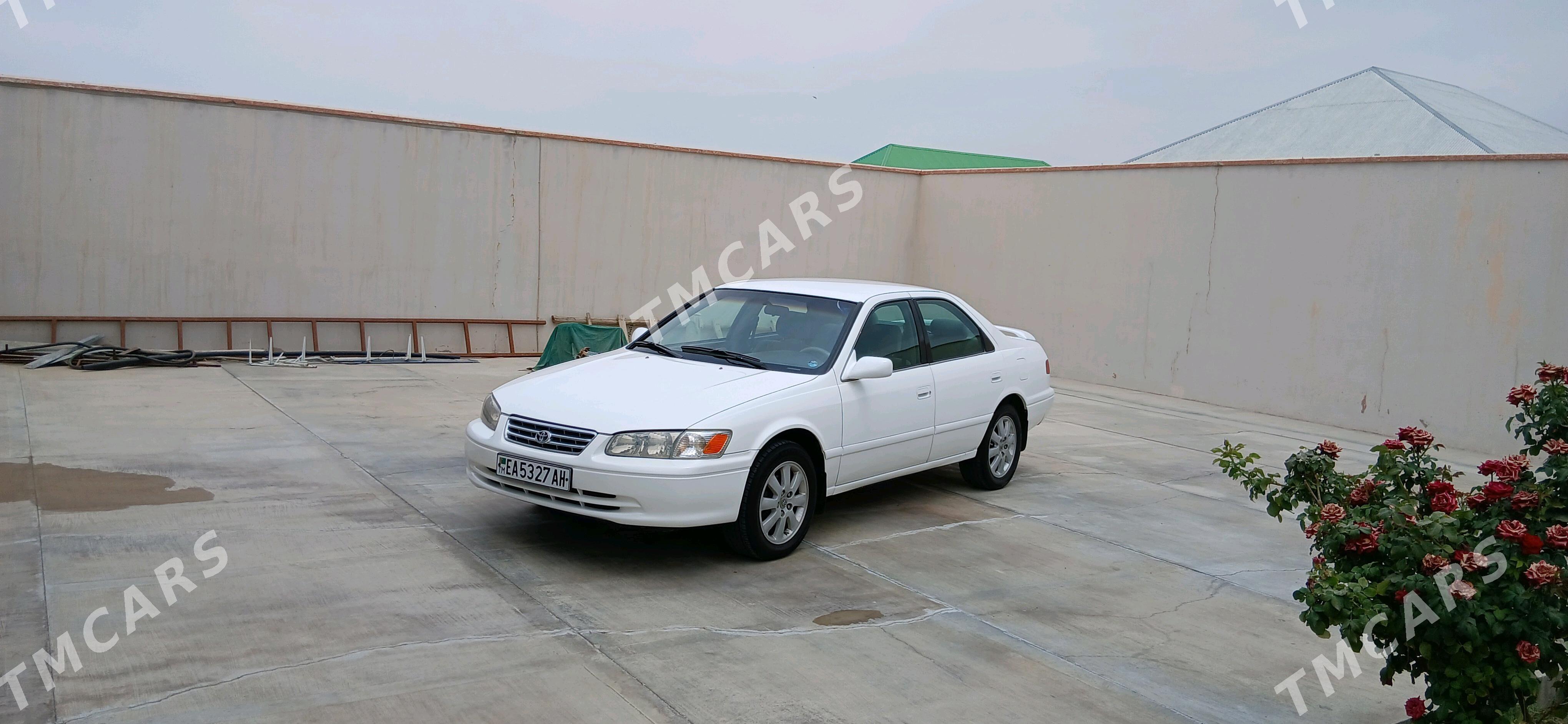 Toyota Camry 2001 - 145 000 TMT - Bäherden - img 6