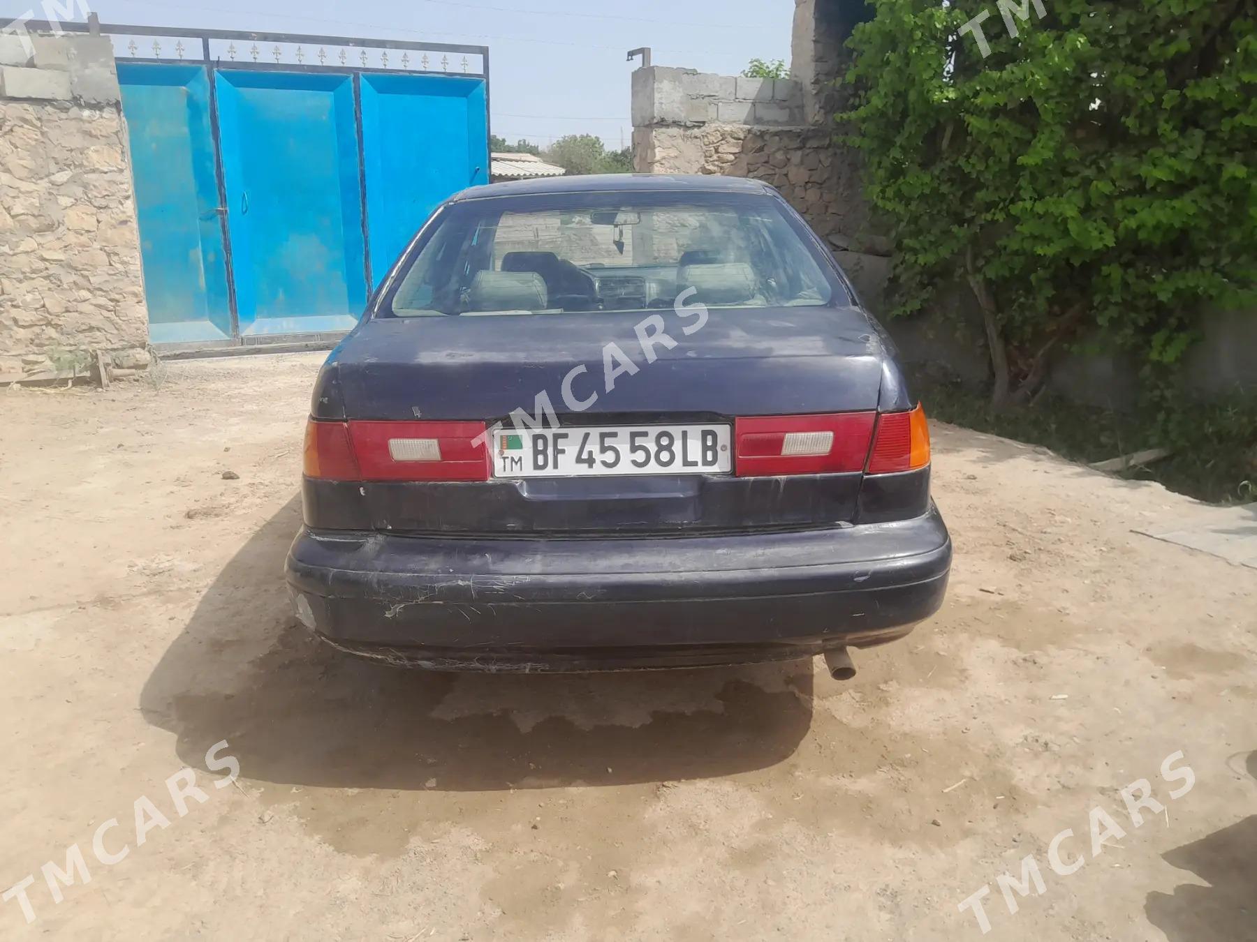 Toyota Corolla 2002 - 45 000 TMT - Достлук - img 2