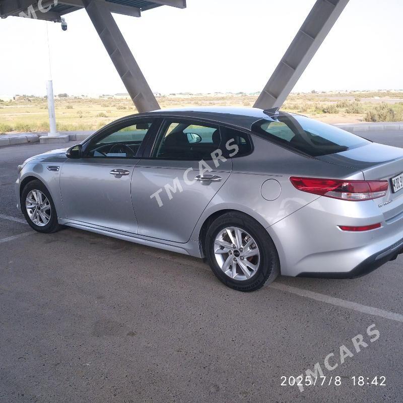 Kia Optima 2019 - 220 000 TMT - Туркменабат - img 8