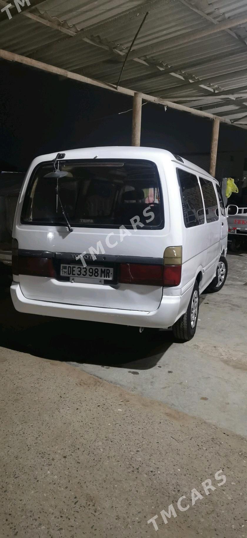 Toyota Hiace 1991 - 62 000 TMT - Мары - img 2
