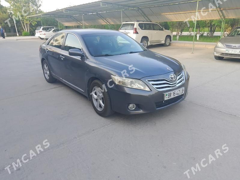 Toyota Camry 2011 - 185 000 TMT - Дянев - img 3