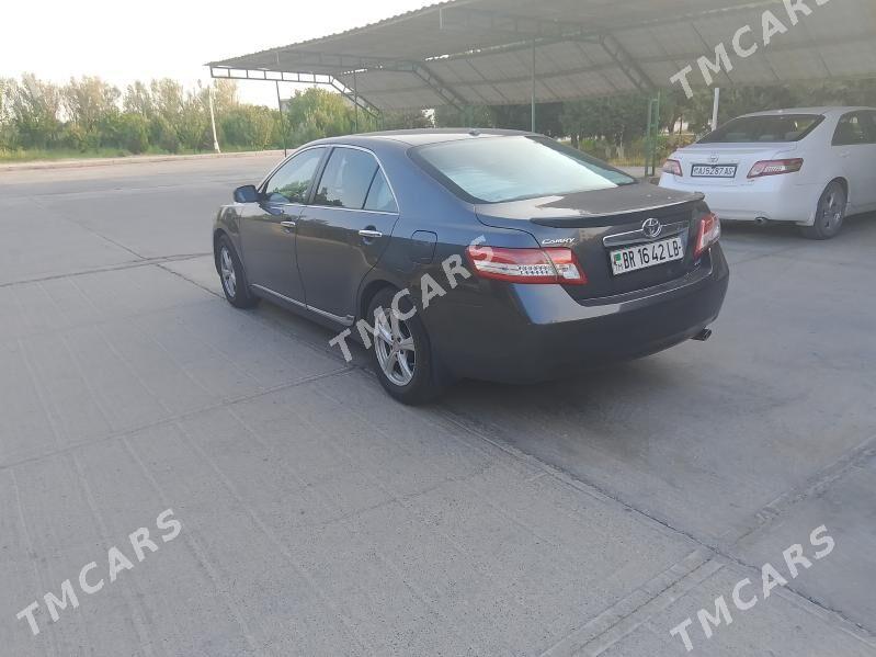 Toyota Camry 2011 - 185 000 TMT - Дянев - img 4