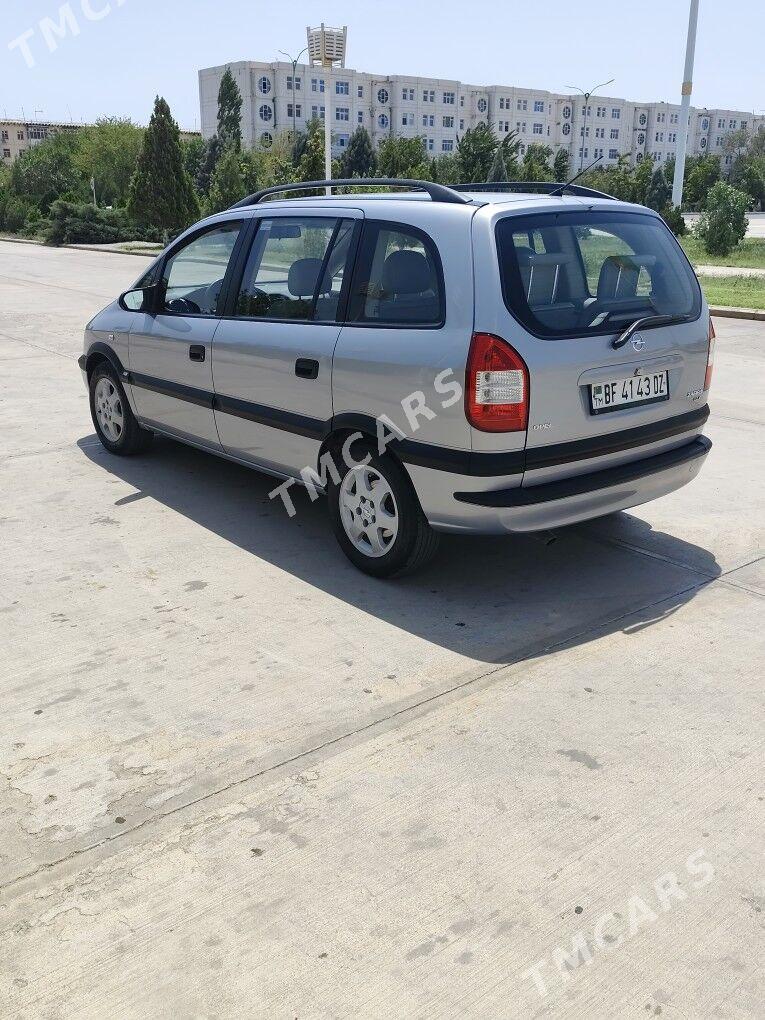 Opel Zafira 2002 - 105 000 TMT - Daşoguz - img 9