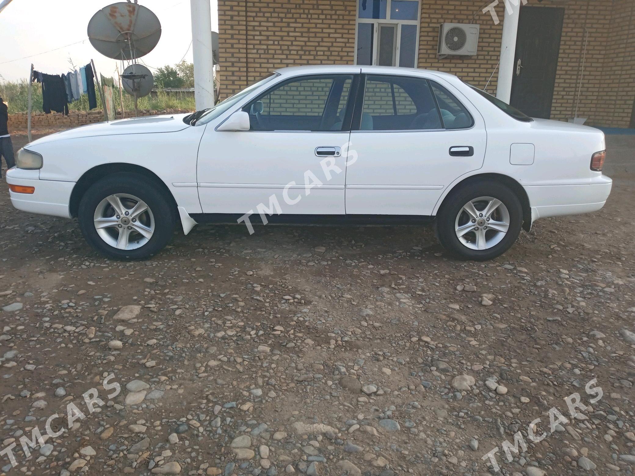 Toyota Camry 1992 - 85 000 TMT - Теджен - img 3