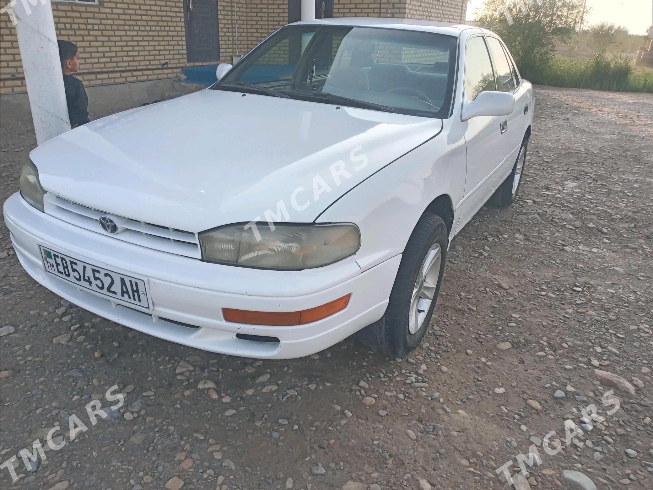 Toyota Camry 1992 - 85 000 TMT - Теджен - img 5