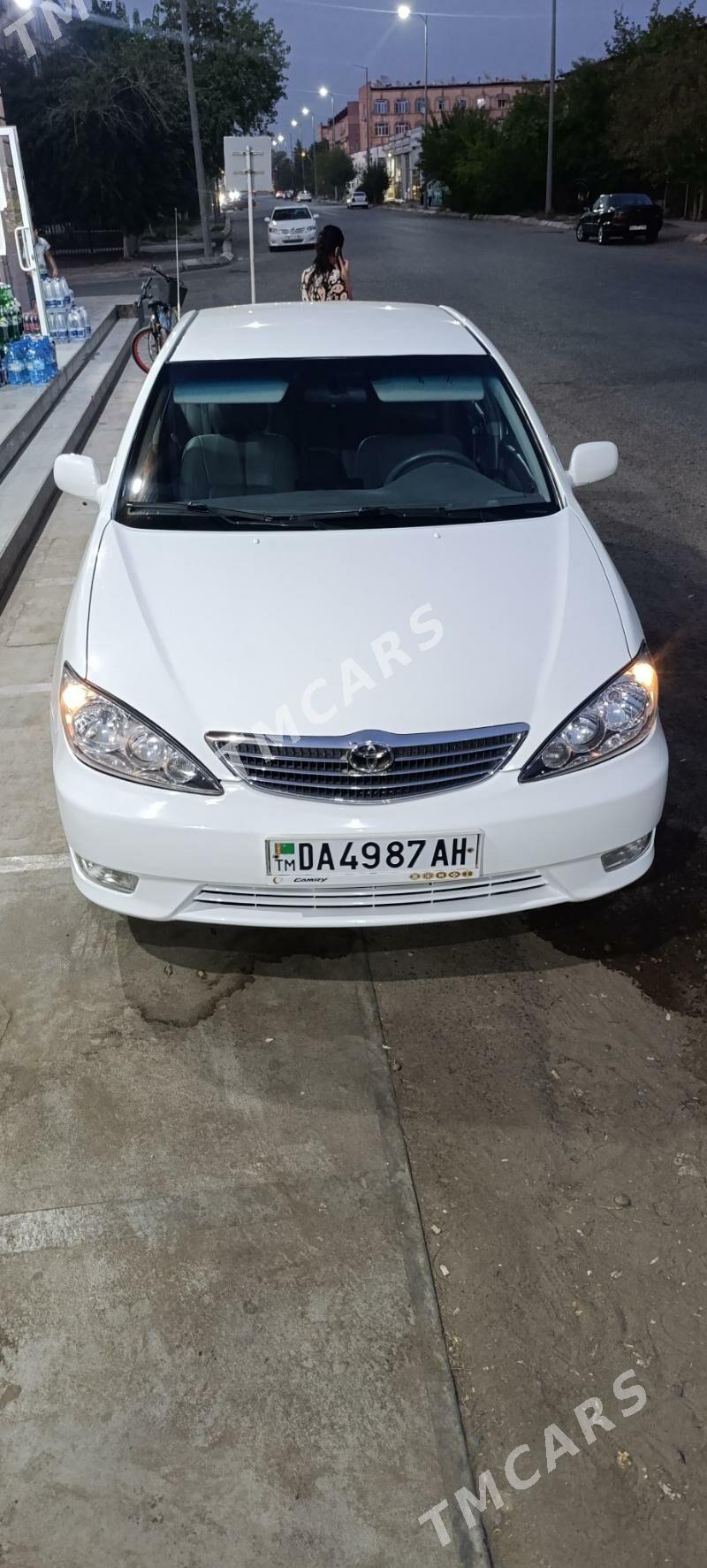 Toyota Camry 2004 - 215 000 TMT - Mary - img 2