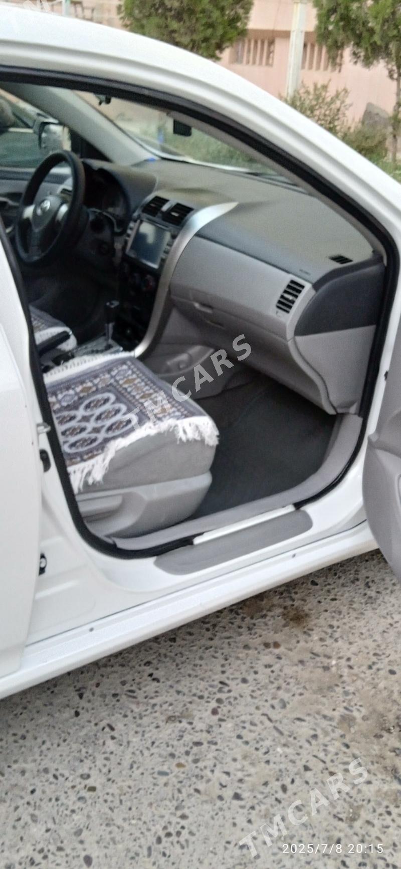 Toyota Corolla 2010 - 128 000 TMT - Мары - img 5
