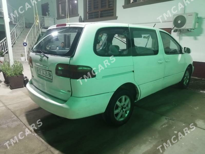 Toyota Sienna 2000 - 94 000 TMT - Türkmenbaşy - img 2