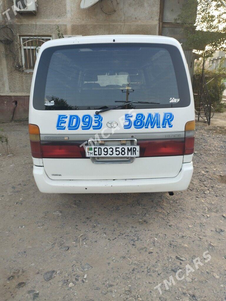 Toyota Hiace 2002 - 130 000 TMT - Mary - img 2