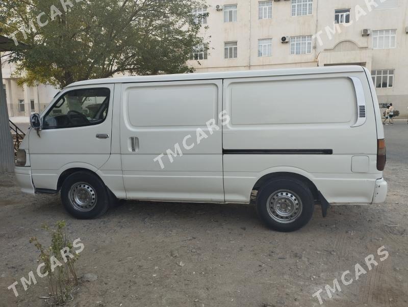 Toyota Hiace 2002 - 130 000 TMT - Mary - img 5