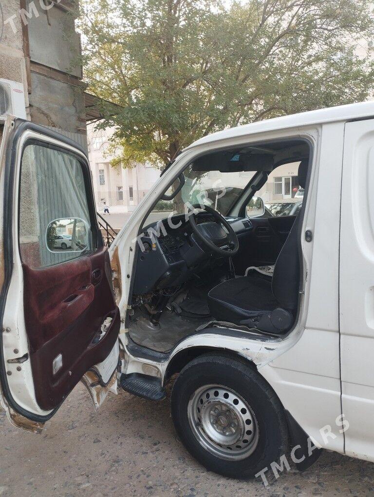 Toyota Hiace 2002 - 130 000 TMT - Mary - img 8