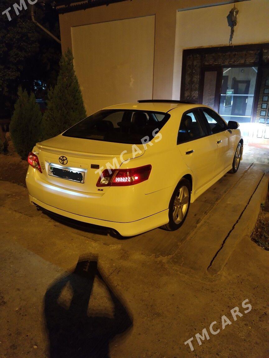 Toyota Camry 2010 - 200 000 TMT - Дашогуз - img 9