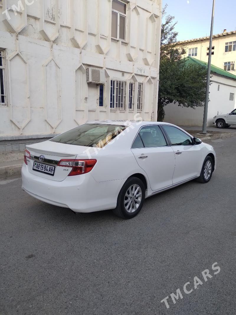 Toyota Camry 2012 - 210 000 TMT - 11 мкр - img 3