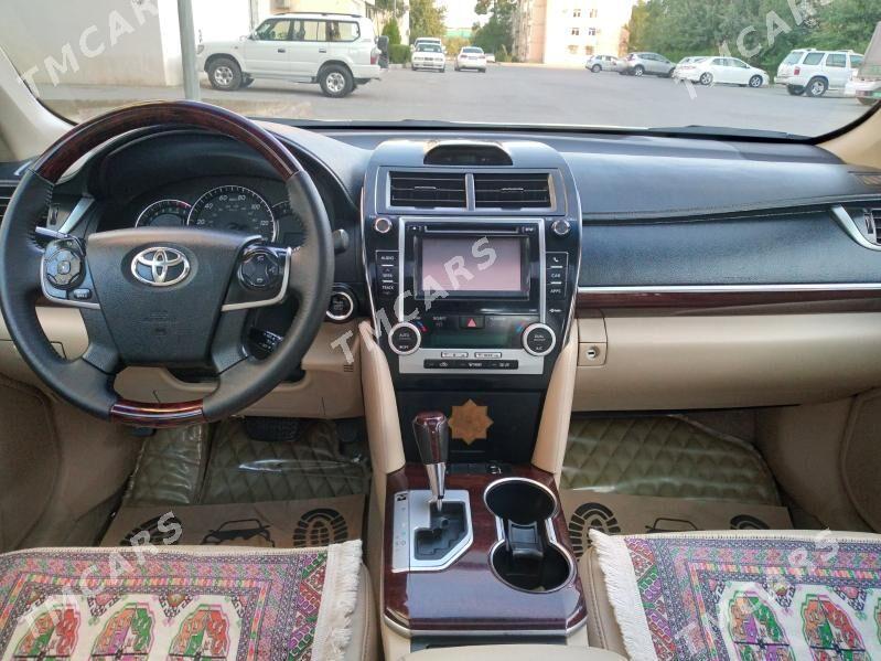 Toyota Camry 2012 - 210 000 TMT - 11 мкр - img 7