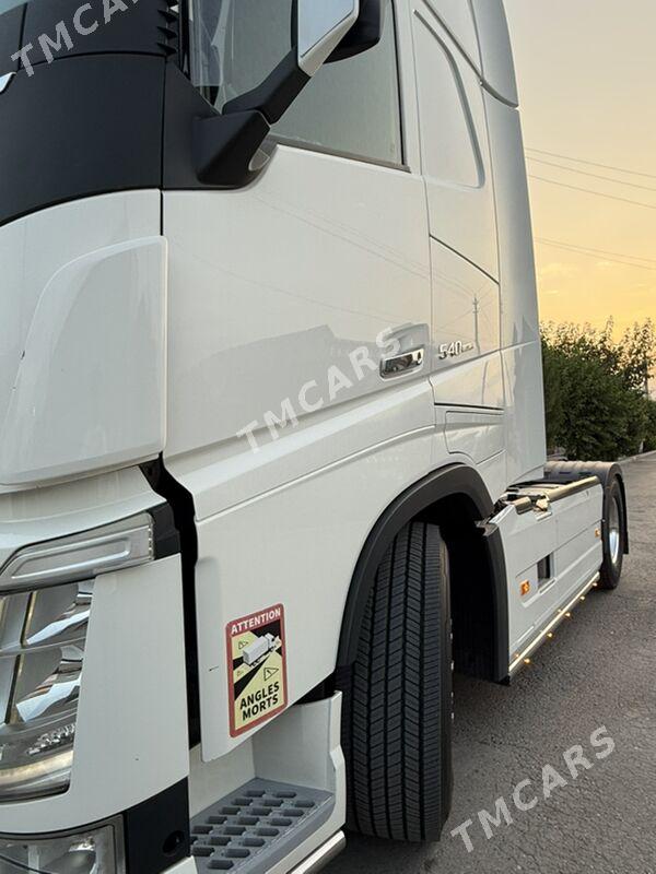 Volvo FH16 2018 - 1 430 000 TMT - Aşgabat - img 4