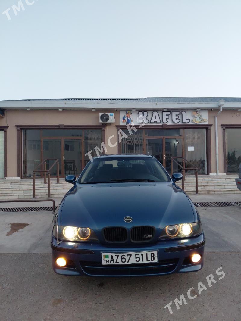 BMW 530 2002 - 130 000 TMT - Farap - img 6