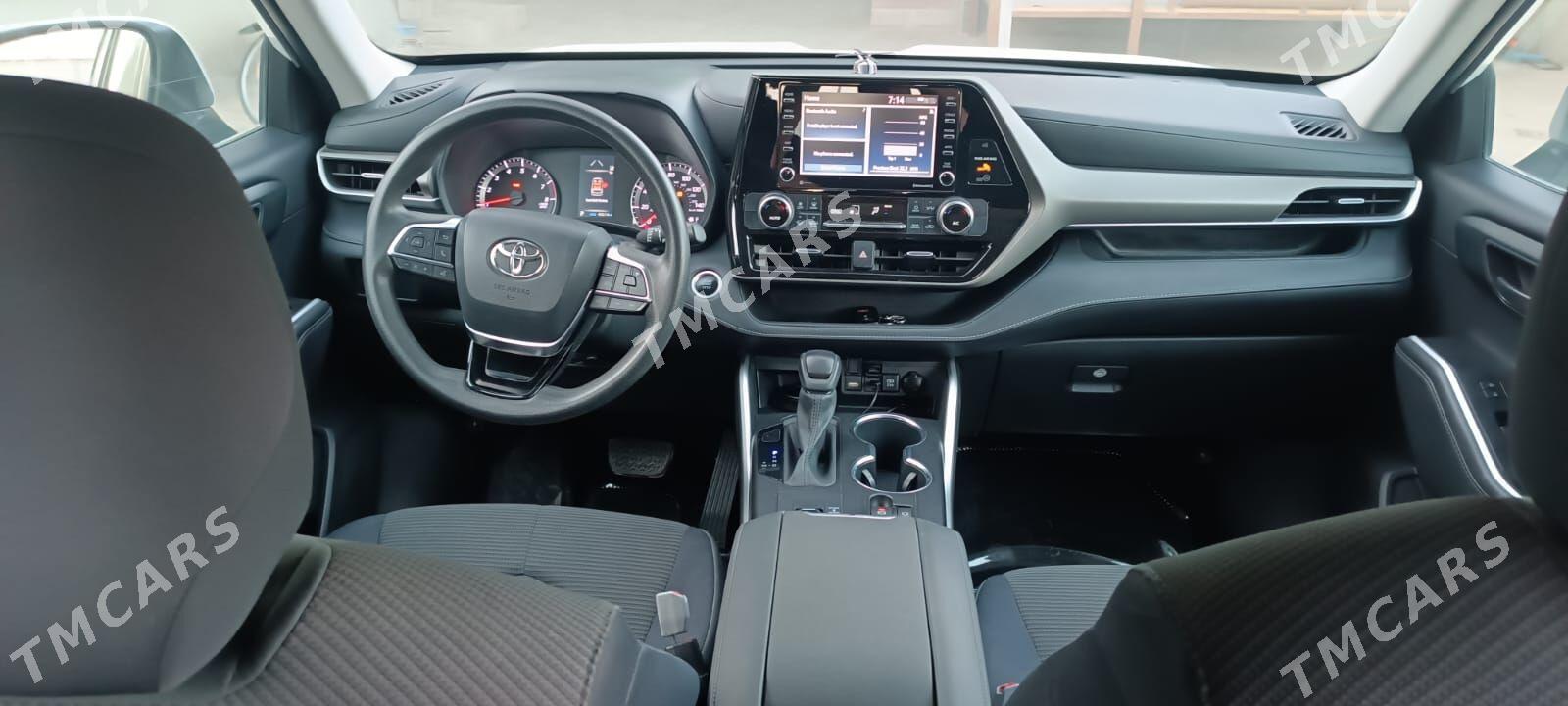 Toyota Highlander 2021 - 535 000 TMT - Кёнеургенч - img 9
