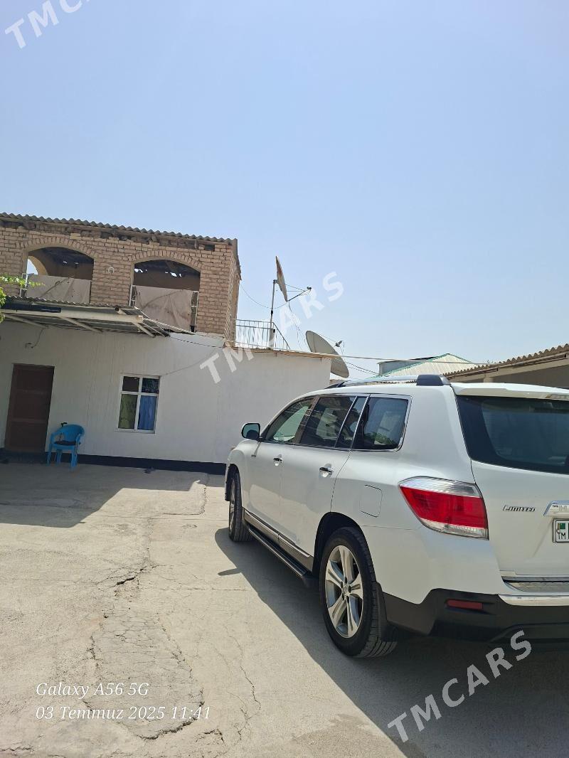 Toyota Highlander 2011 - 300 000 TMT - Kaka - img 3