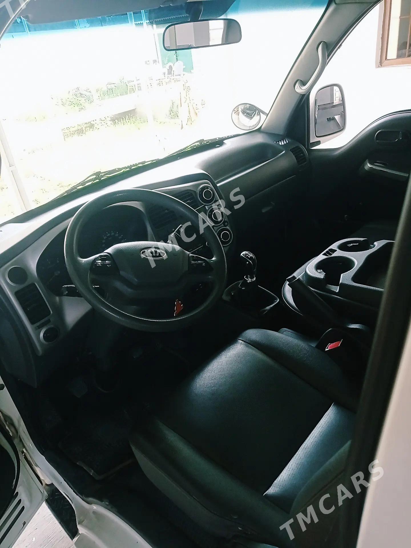 Kia Bongo 2019 - 280 000 TMT - Aşgabat - img 6